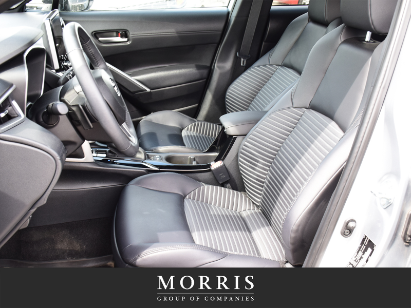 2024 Toyota Corolla Cross HYBRID XSE  at Alfa Romeo of Winnipeg Winnipeg Manitoba (Image 14/25)