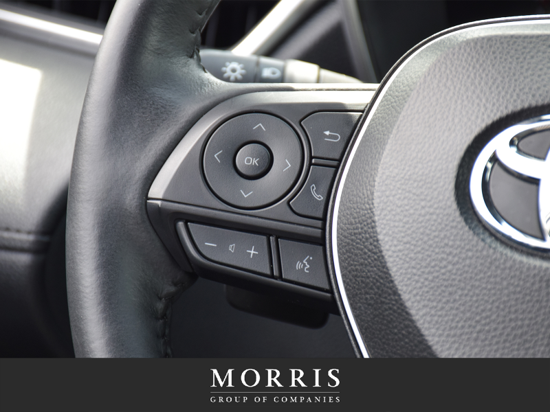 2024 Toyota Corolla Cross HYBRID XSE  at Alfa Romeo of Winnipeg Winnipeg Manitoba (Image 18/25)