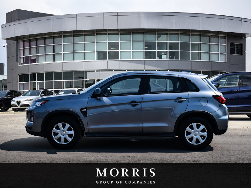 2024 Mitsubishi RVR ES at Alfa Romeo of Winnipeg Winnipeg Manitoba (Image 3/23)