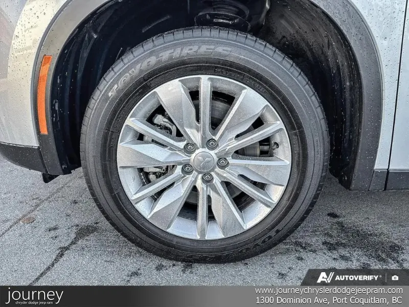 2025 MITSUBISHI Outlander angle 6