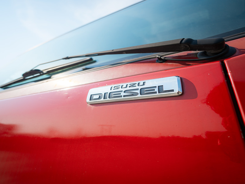 2015 ISUZU NRR angle 7