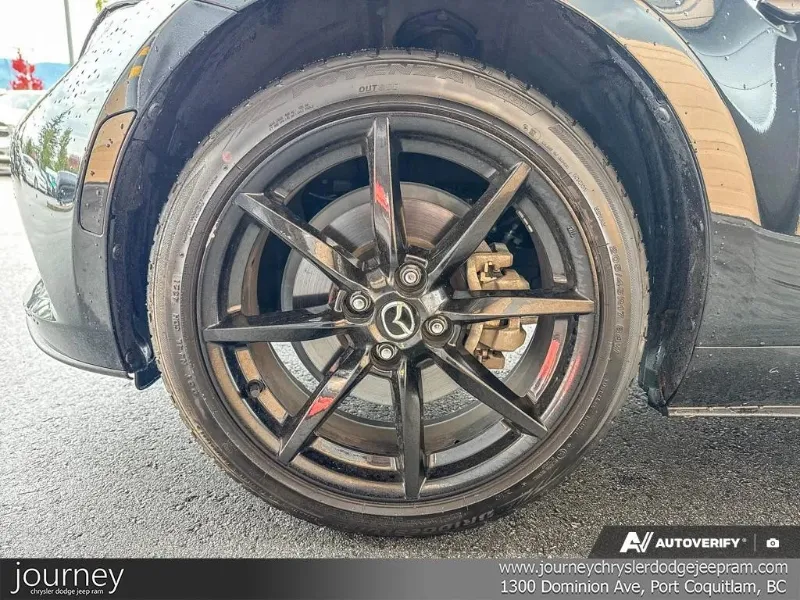 2022 MAZDA MX-5 angle 6