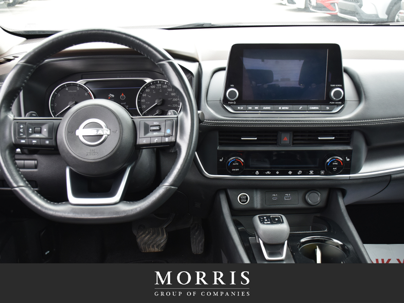 2023 Nissan Rogue SV  at Alfa Romeo of Winnipeg Winnipeg Manitoba (Image 16/25)