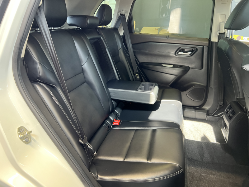 2023 NISSAN Rogue SV MIDNIGHT EDITION Ready to register in AB or SK for ...