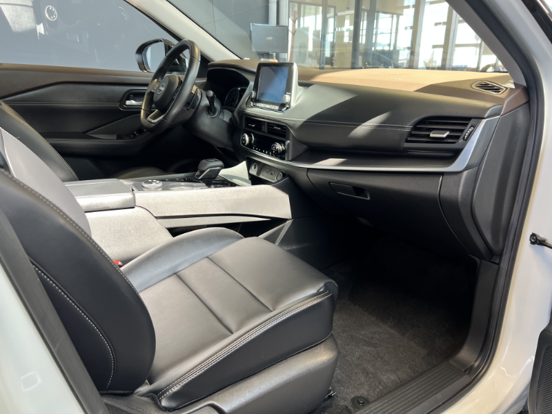 2023 NISSAN Rogue SV MIDNIGHT EDITION Ready to register in AB or SK for ...
