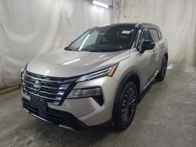 Silver 2024 Nissan Rogue Platinum AWD SUV / Crossover All-Wheel Drive