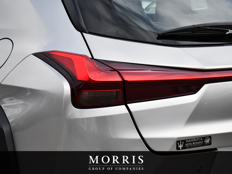 2019 Lexus UX Hybrid   at Alfa Romeo of Winnipeg Winnipeg MB (Image 7/26)