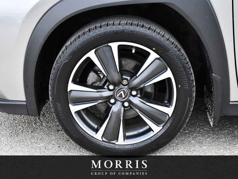 2019 Lexus UX Hybrid   at Alfa Romeo of Winnipeg Winnipeg MB (Image 8/26)
