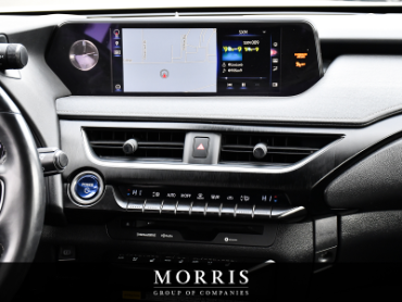 2019 Lexus UX Hybrid   at Alfa Romeo of Winnipeg Winnipeg MB thumbnail 21