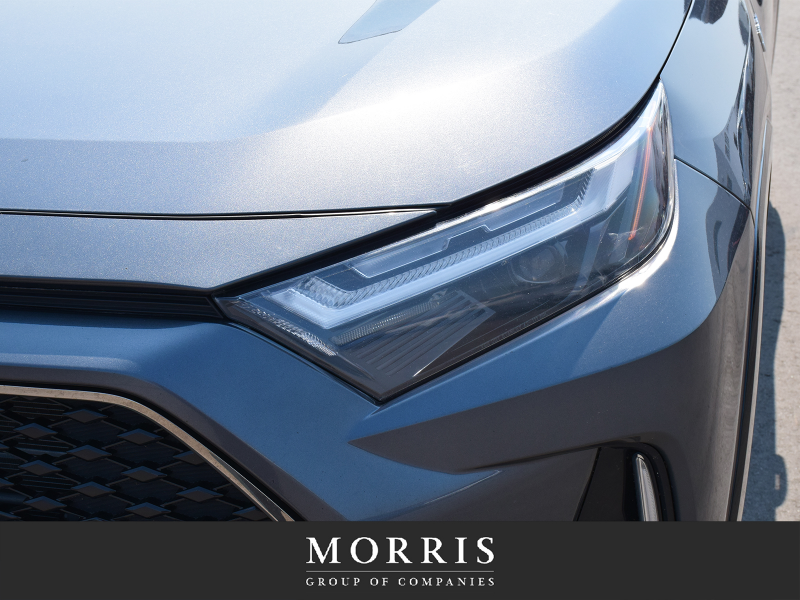 2023 Toyota Rav4 Prime XSE at Alfa Romeo of Winnipeg Winnipeg Manitoba (Image 6/26)