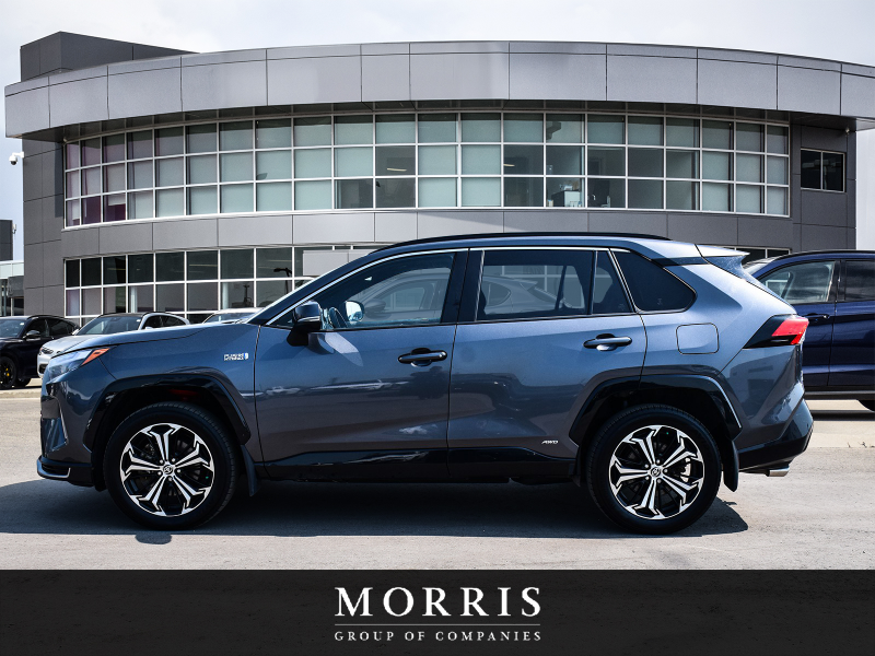 2023 Toyota Rav4 Prime XSE at Alfa Romeo of Winnipeg Winnipeg Manitoba (Image 3/26)