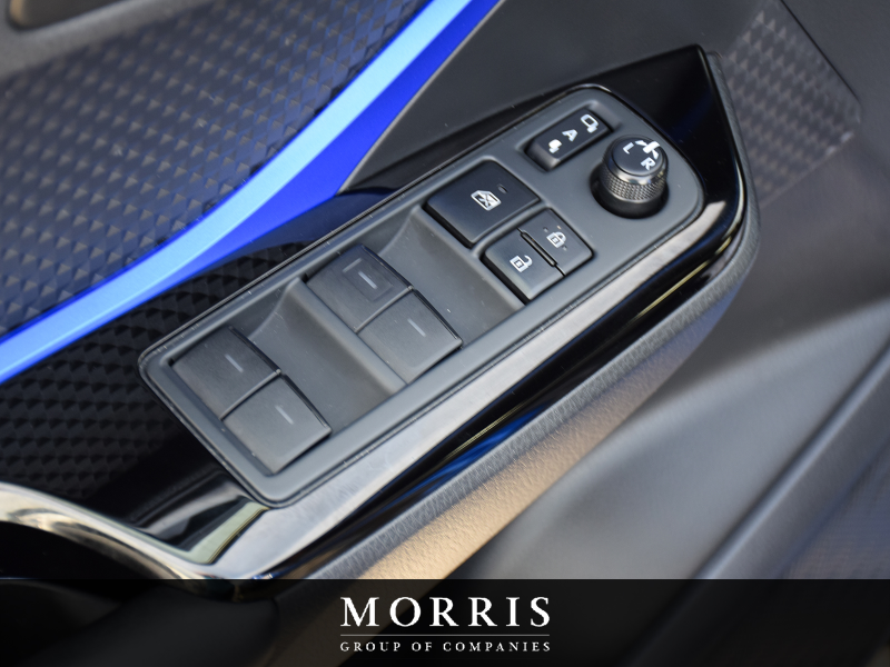 2020 Toyota C-HR XLE Premium  at Alfa Romeo of Winnipeg Winnipeg Manitoba (Image 10/23)