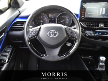 2020 Toyota C-HR XLE Premium  at Alfa Romeo of Winnipeg Winnipeg Manitoba thumbnail 16