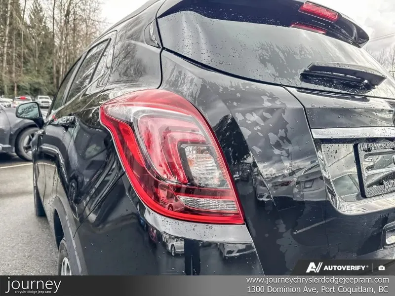 2021 BUICK Encore angle 9