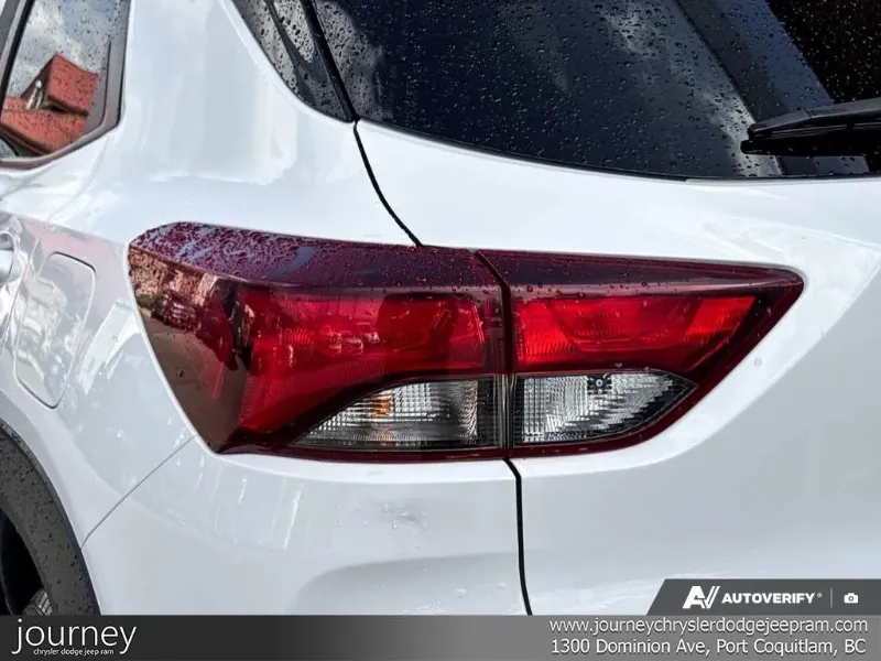 2023 CHEVROLET Trailblazer angle 10
