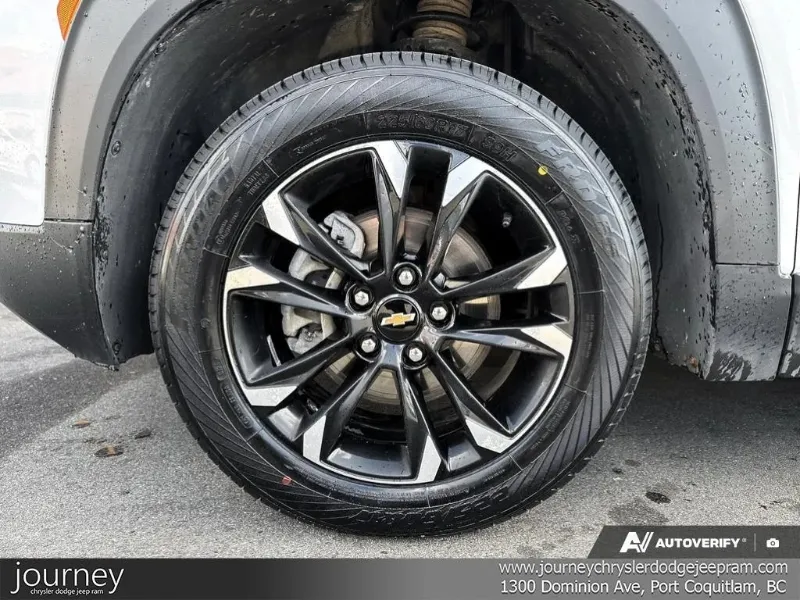 2023 CHEVROLET Trailblazer angle 6