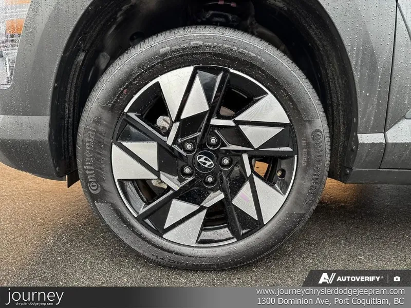 2024 HYUNDAI Kona angle 6