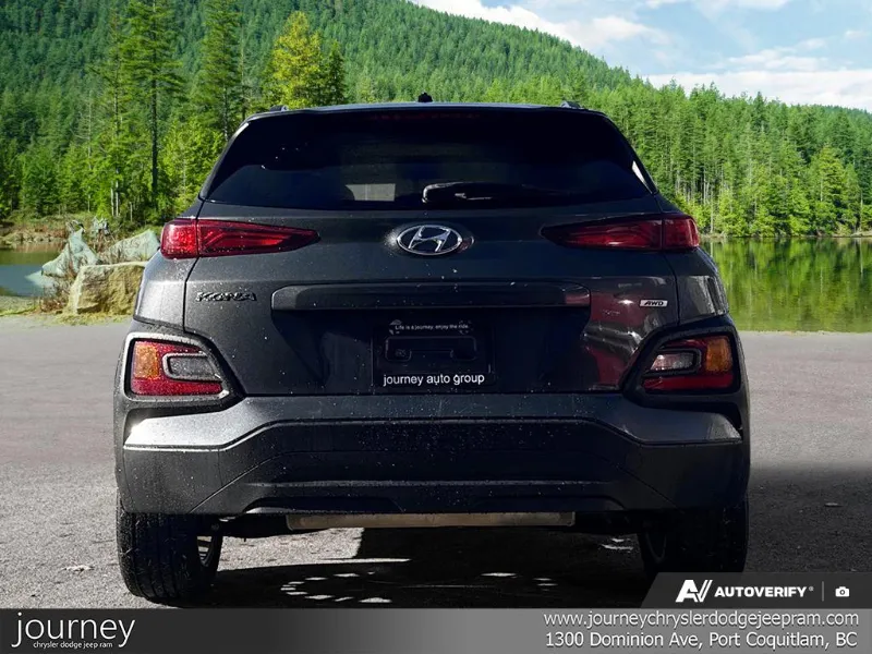 2021 HYUNDAI Kona angle 5