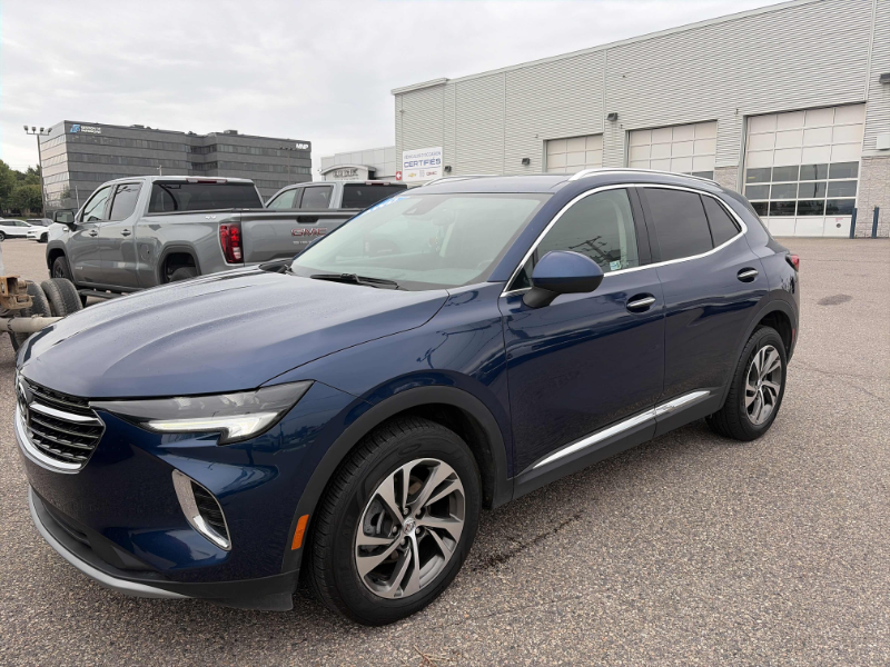 2022 Buick Envision Essence at Alfa Romeo of Winnipeg Winnipeg Manitoba (Image 1/8)