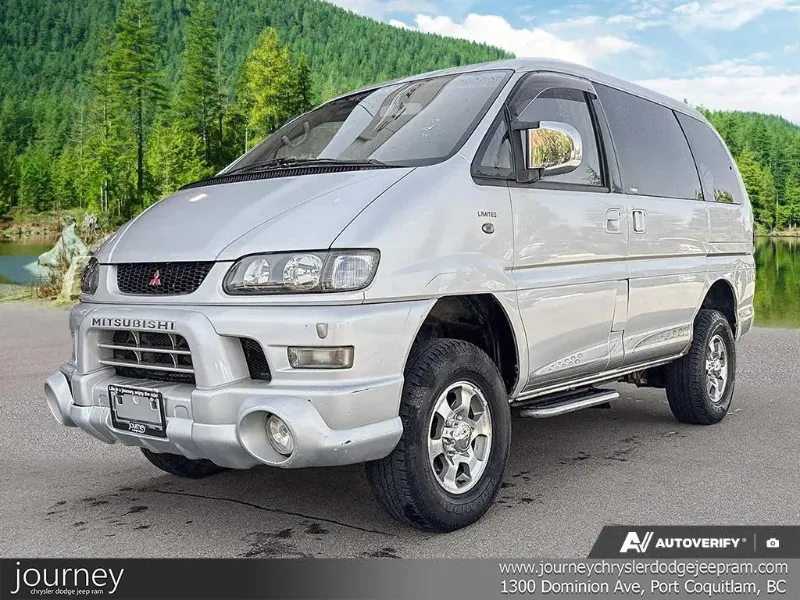 2002 Mitsubishi Delica Limited