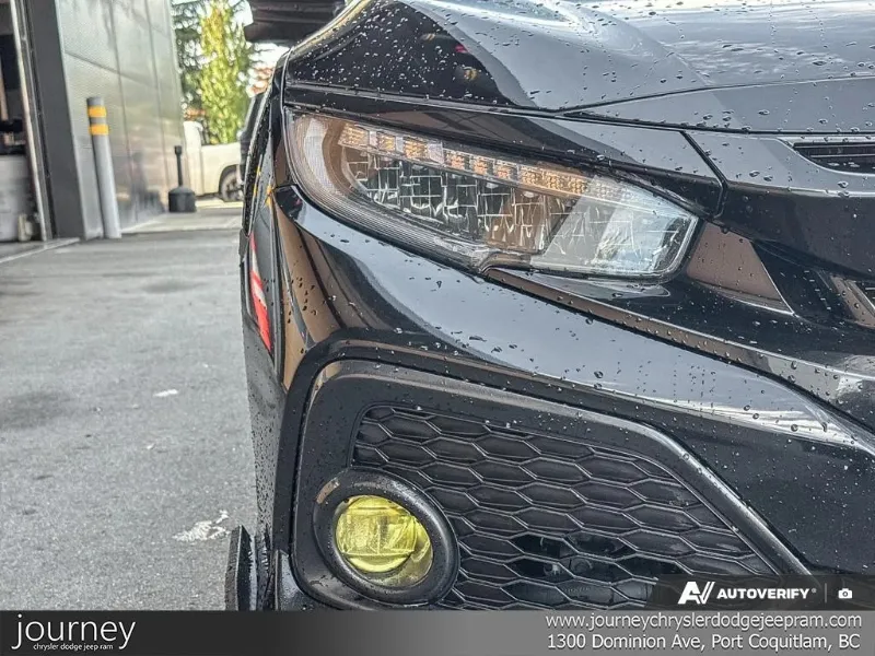 2020 HONDA Civic Hatchback angle 7