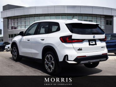 2023 BMW X1 28i  at Alfa Romeo of Winnipeg Winnipeg Manitoba thumbnail 4