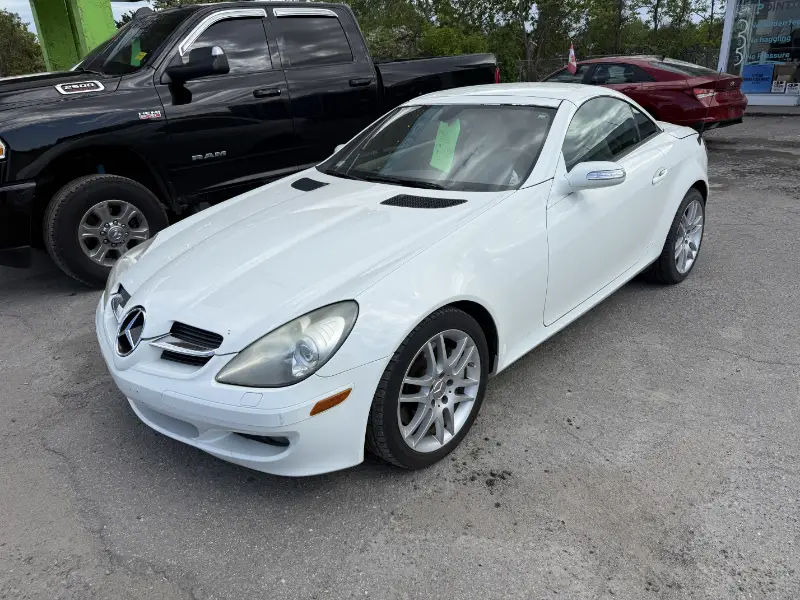 White 2008 Mercedes-Benz SLK 350 Convertible Rear-Wheel Drive Manual