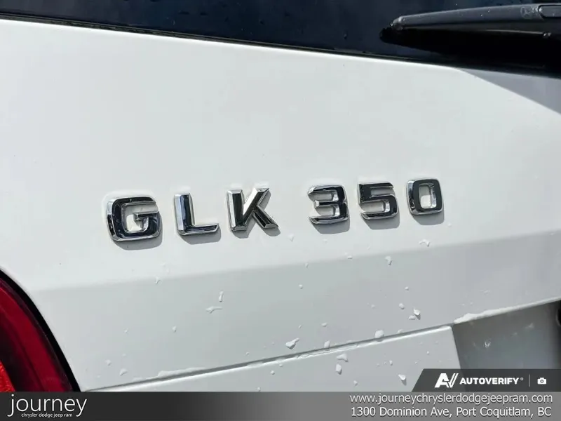 2013 MERCEDESBENZ GLK-Class angle 8