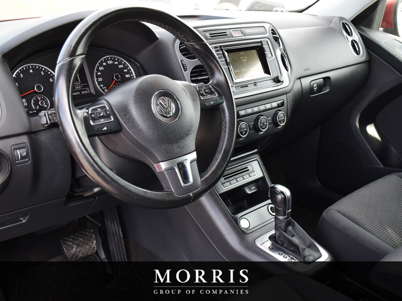 2016 Volkswagen Tiguan Special Edition  at Alfa Romeo of Winnipeg Winnipeg Manitoba (Image 11/24)