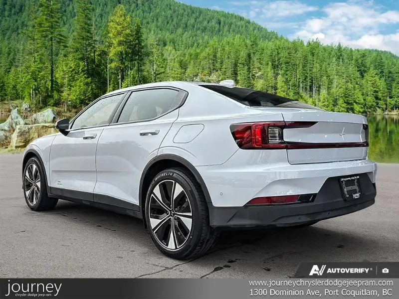 2024 POLESTAR 2 angle 4