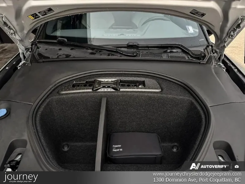 2024 POLESTAR 2 angle 9
