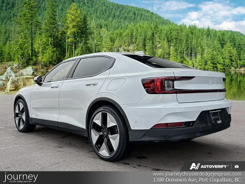 2024 POLESTAR 2 angle 4