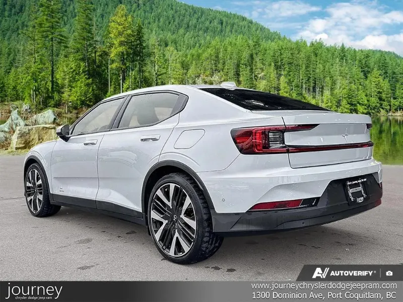2024 POLESTAR 2 angle 4