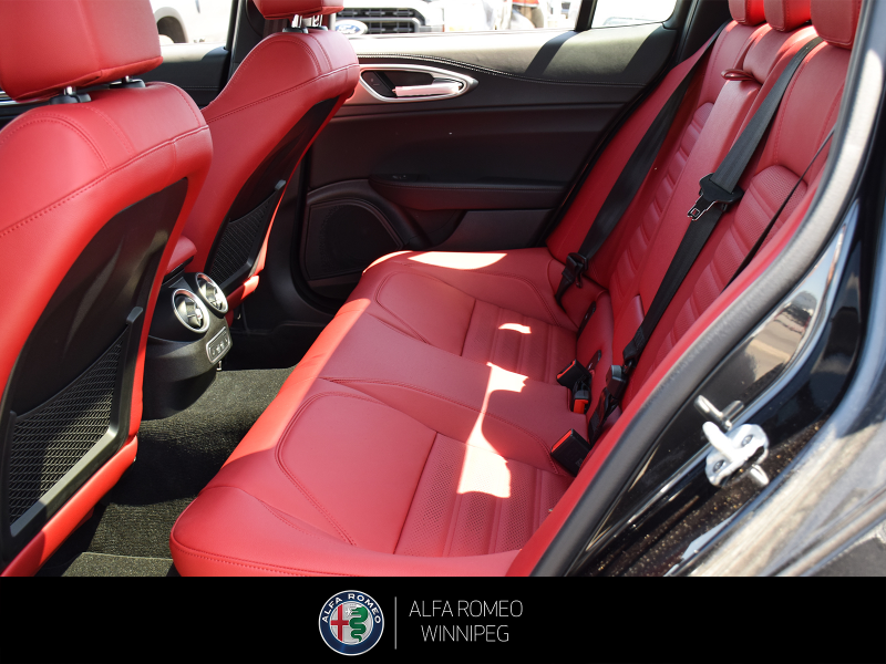 2026 ALFA ROMEO Giulia Veloce  at Alfa Romeo of Winnipeg Winnipeg Manitoba (Image 19/26)