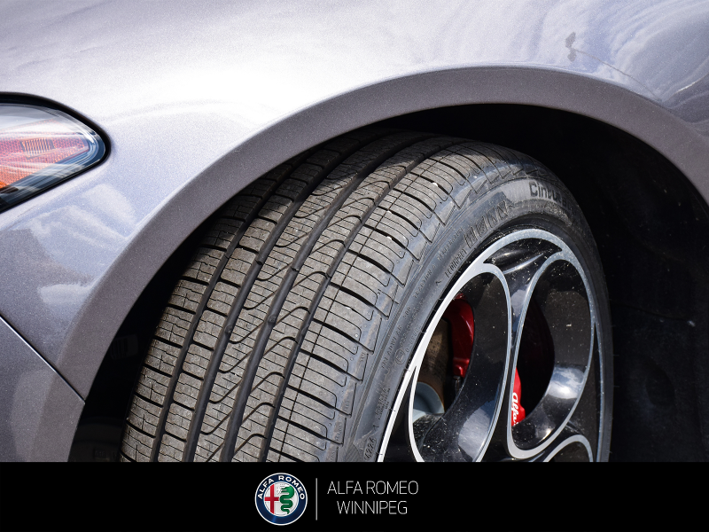 2026 ALFA ROMEO Giulia Veloce  at Alfa Romeo of Winnipeg Winnipeg Manitoba (Image 10/23)