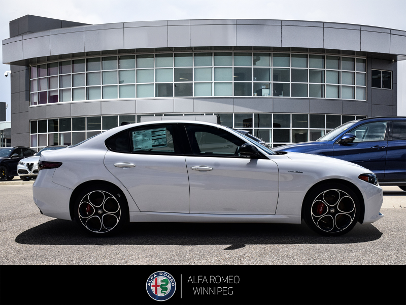 2026 ALFA ROMEO Giulia Veloce  at Alfa Romeo of Winnipeg Winnipeg Manitoba (Image 6/27)
