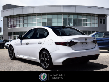 2026 ALFA ROMEO Giulia Veloce  at Alfa Romeo of Winnipeg Winnipeg Manitoba thumbnail 3