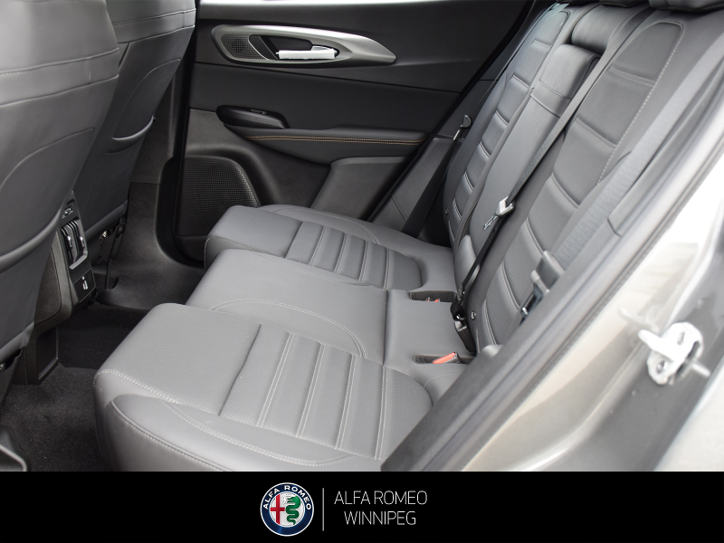 2026 ALFA ROMEO Tonale Veloce  at Alfa Romeo of Winnipeg Winnipeg Manitoba (Image 16/23)