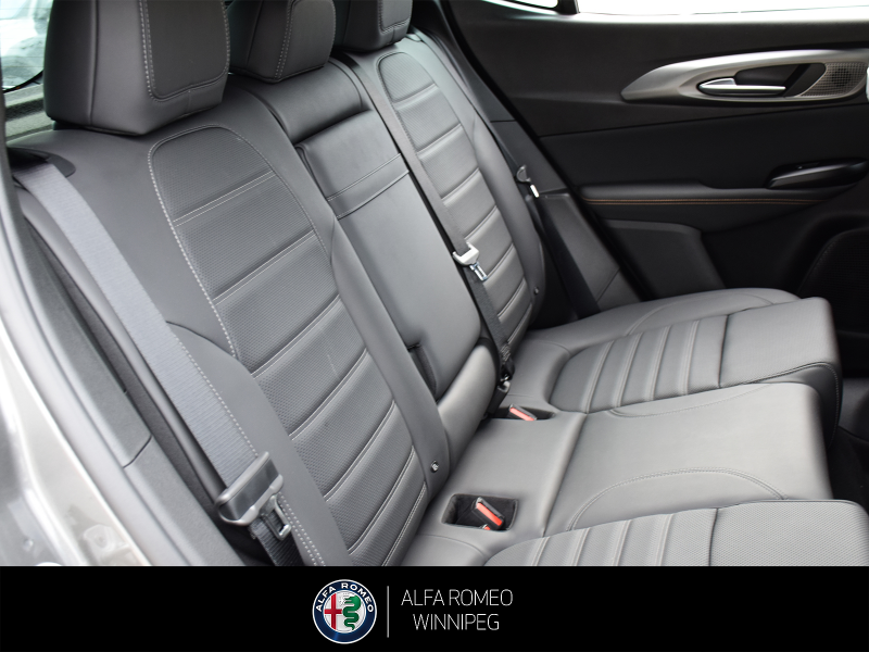 2026 ALFA ROMEO Tonale Veloce  at Alfa Romeo of Winnipeg Winnipeg Manitoba (Image 18/23)