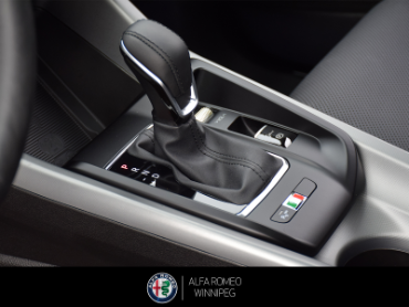2026 ALFA ROMEO Tonale Veloce  at Alfa Romeo of Winnipeg Winnipeg Manitoba thumbnail 13