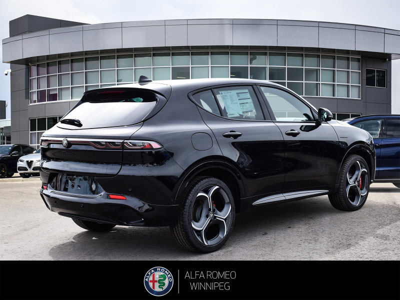 2026 ALFA ROMEO Tonale Veloce  at Alfa Romeo of Winnipeg Winnipeg Manitoba (Image 5/24)