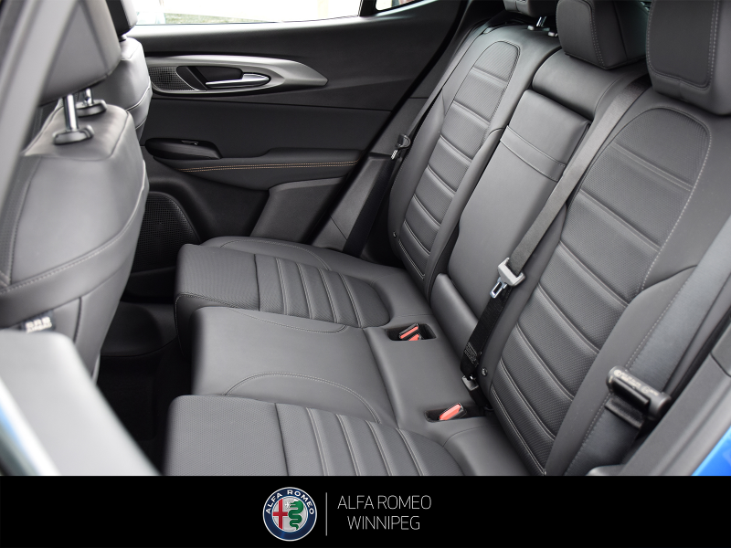 2025 ALFA ROMEO Tonale Veloce  at Alfa Romeo of Winnipeg Winnipeg Manitoba (Image 16/21)