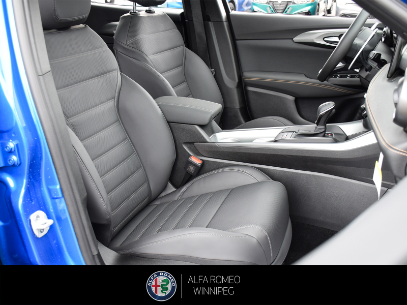 2025 ALFA ROMEO Tonale Veloce  at Alfa Romeo of Winnipeg Winnipeg Manitoba (Image 20/21)