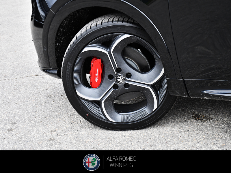 2026 ALFA ROMEO Tonale Veloce  at Alfa Romeo of Winnipeg Winnipeg MB (Image 11/23)