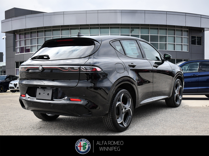2026 ALFA ROMEO Tonale Veloce  at Alfa Romeo of Winnipeg Winnipeg MB (Image 5/23)