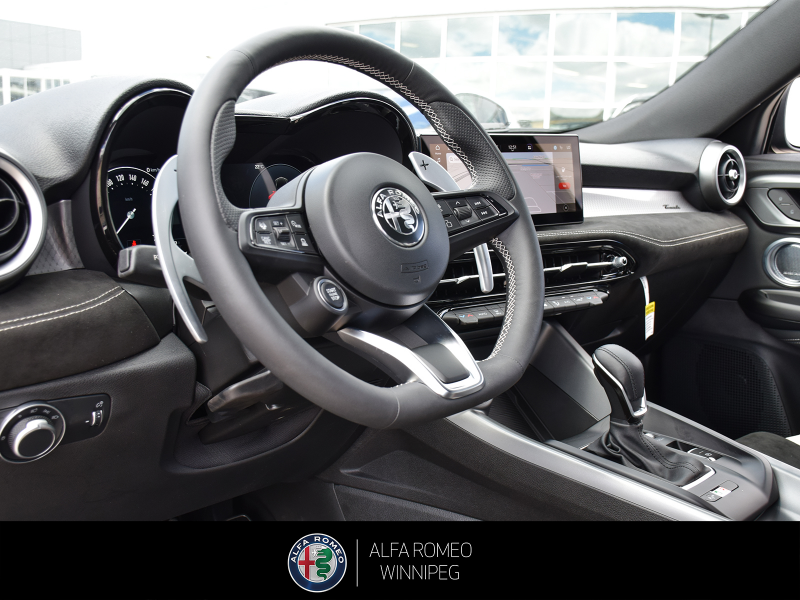 2026 ALFA ROMEO Tonale Speciale  at Alfa Romeo of Winnipeg Winnipeg Manitoba (Image 16/27)