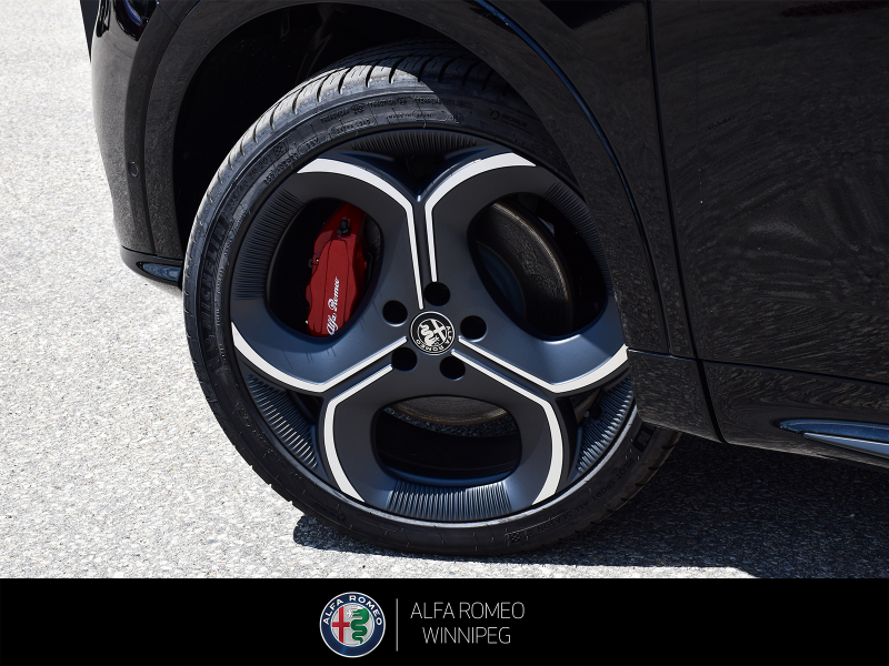 2026 ALFA ROMEO Tonale Veloce  at Alfa Romeo of Winnipeg Winnipeg Manitoba (Image 11/22)
