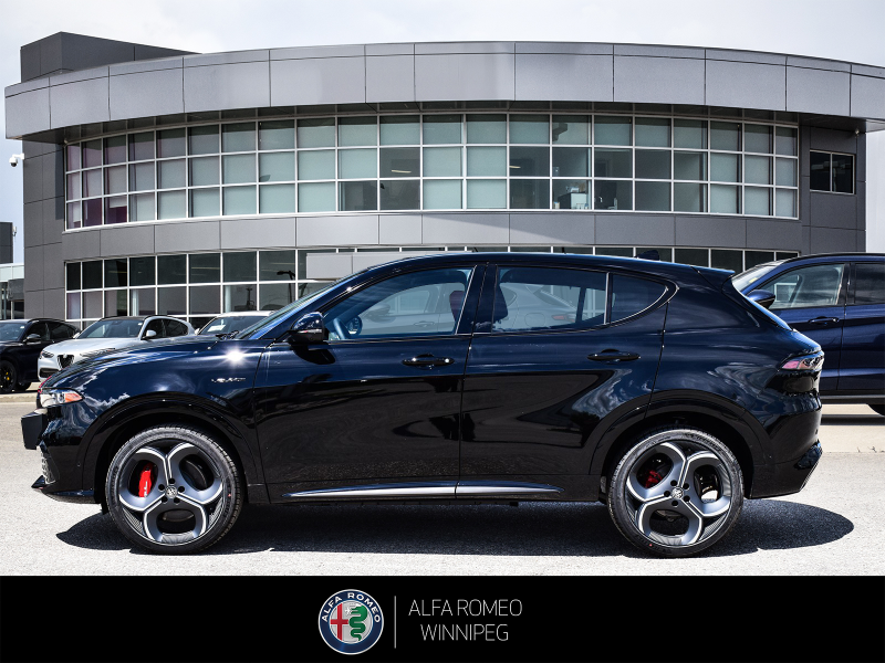 2026 ALFA ROMEO Tonale Veloce  at Alfa Romeo of Winnipeg Winnipeg Manitoba (Image 2/22)