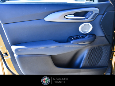 2026 ALFA ROMEO Tonale Veloce  at Alfa Romeo of Winnipeg Winnipeg MB thumbnail 13