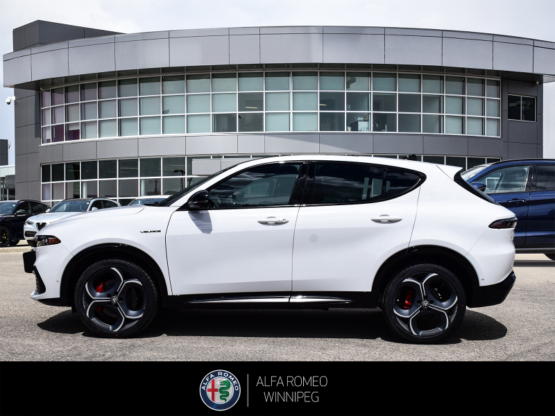 2026 ALFA ROMEO Tonale Veloce  at Alfa Romeo of Winnipeg Winnipeg Manitoba (Image 2/27)